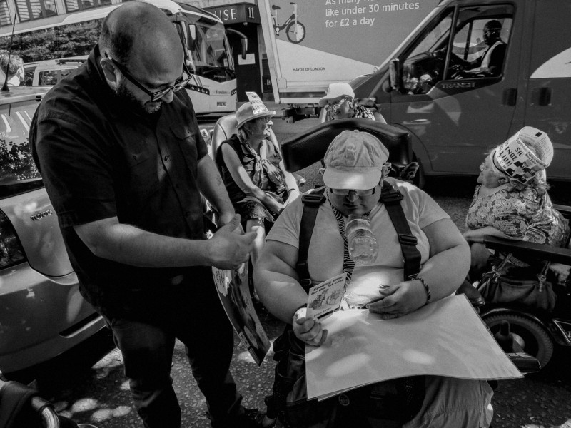 How DPAC celebrated Independent Living Day with an 'Independent Living Tea Party' 4th July 2014 How DPAC celebrated Independent Living Day with an 'Independent Living Tea Party' 4th July 2014